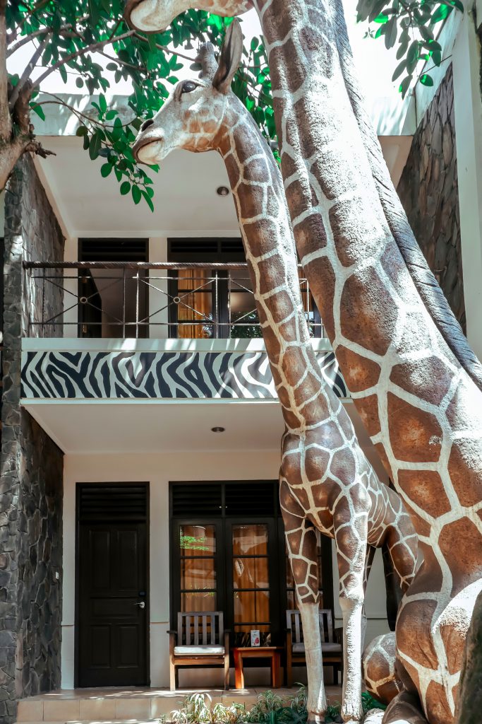 info loker safari garden hotel